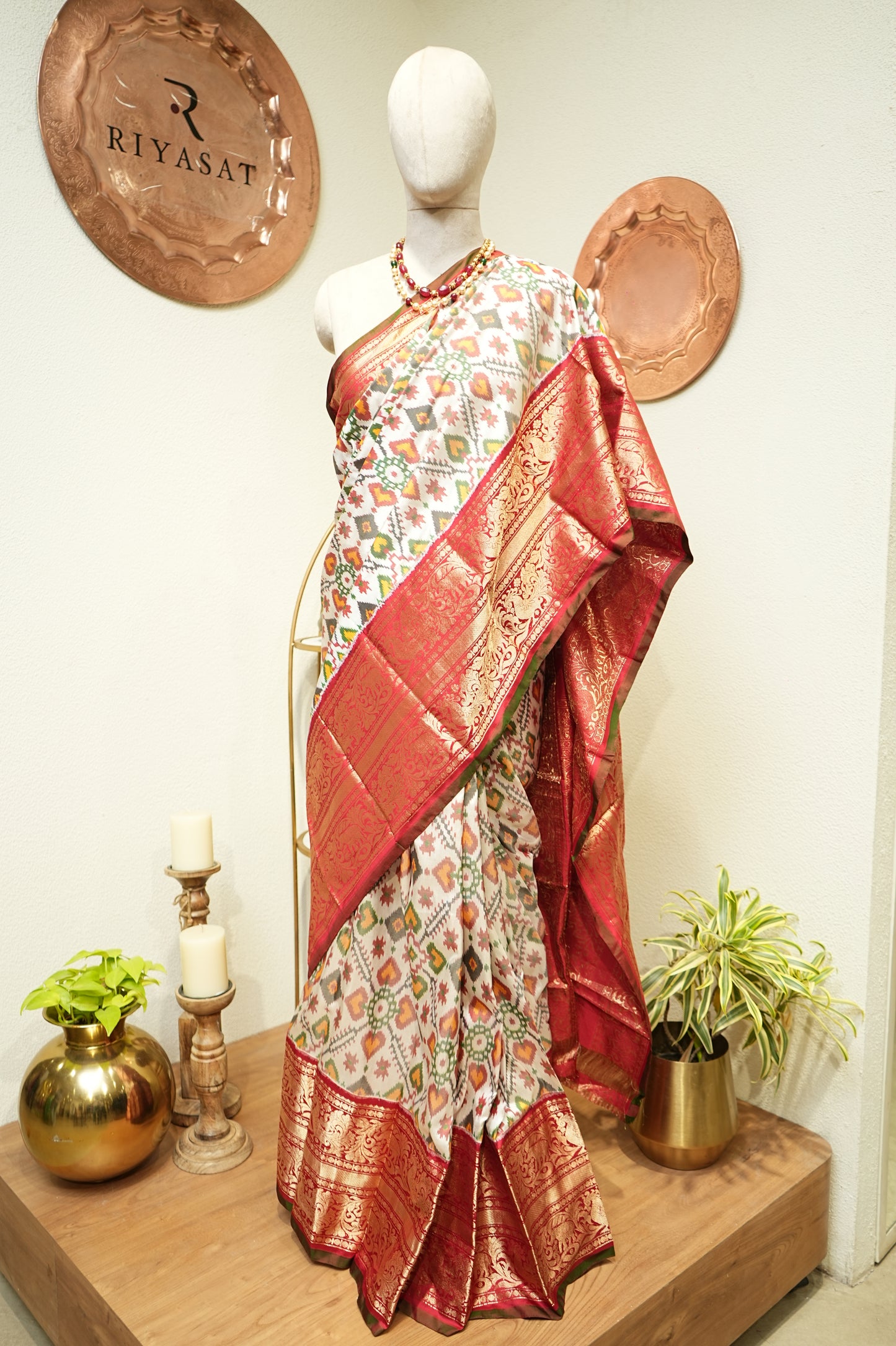 Kanjiwaram Ikkat Handloom Saree